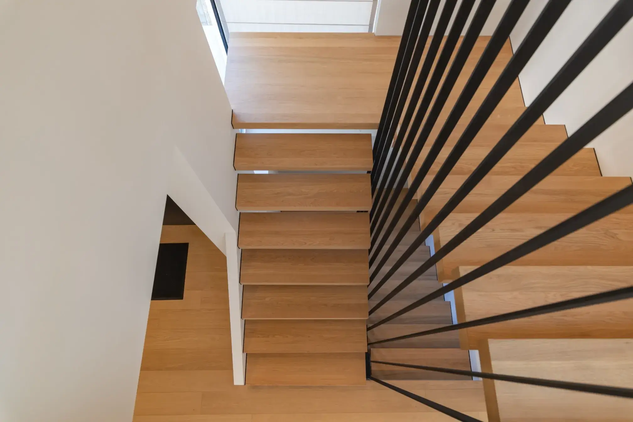 Trepte Rezidențiale - Configurație dreaptă