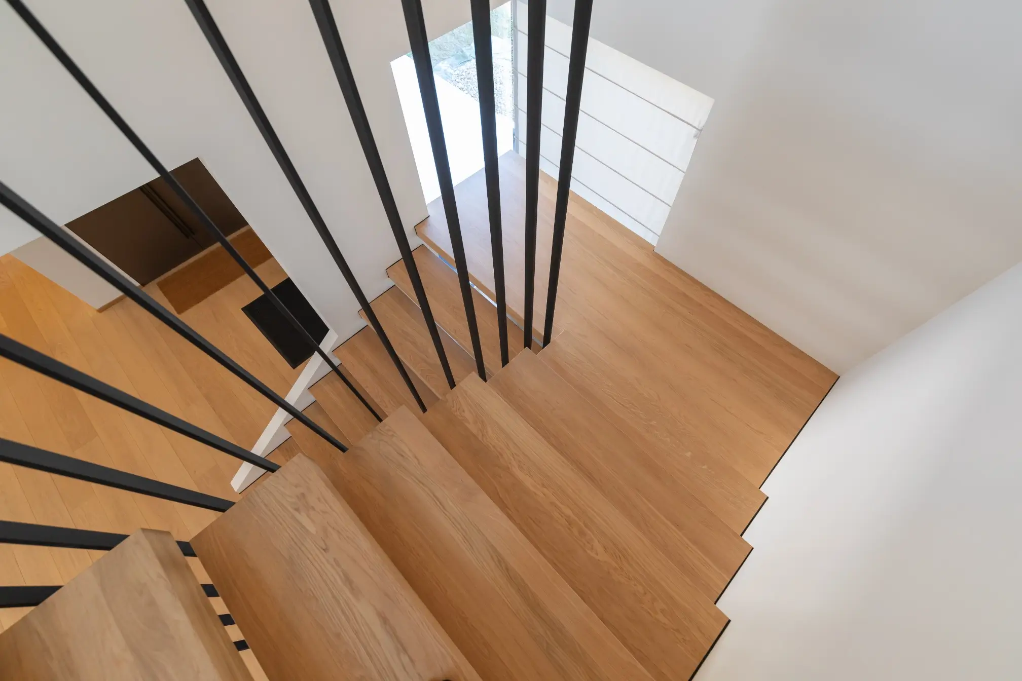 Trepte Rezidențiale - Detaliu balustri decorativi