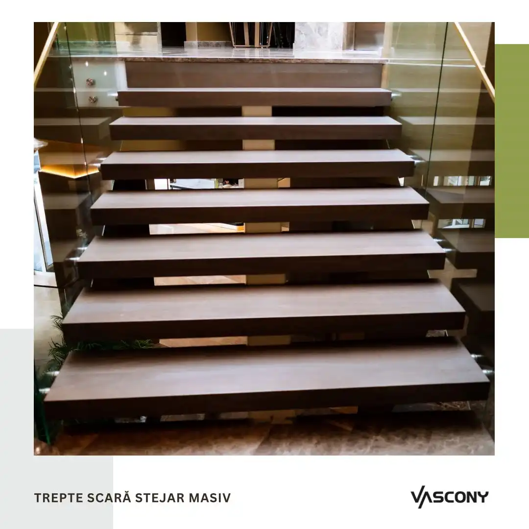 Scări Hotel Nova - Finisaj natural
