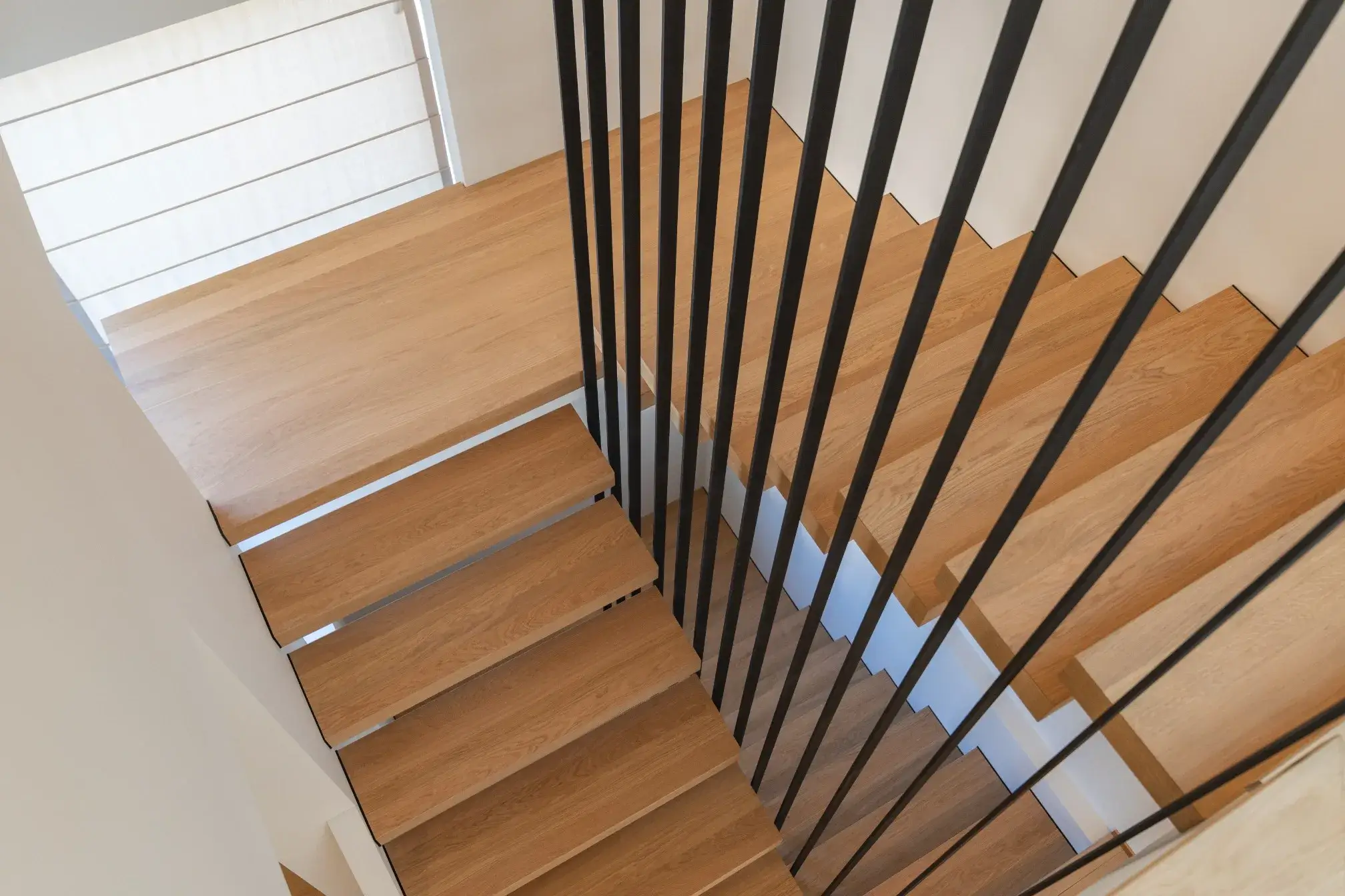 Trepte Rezidențiale - Arhitectură scară curbată